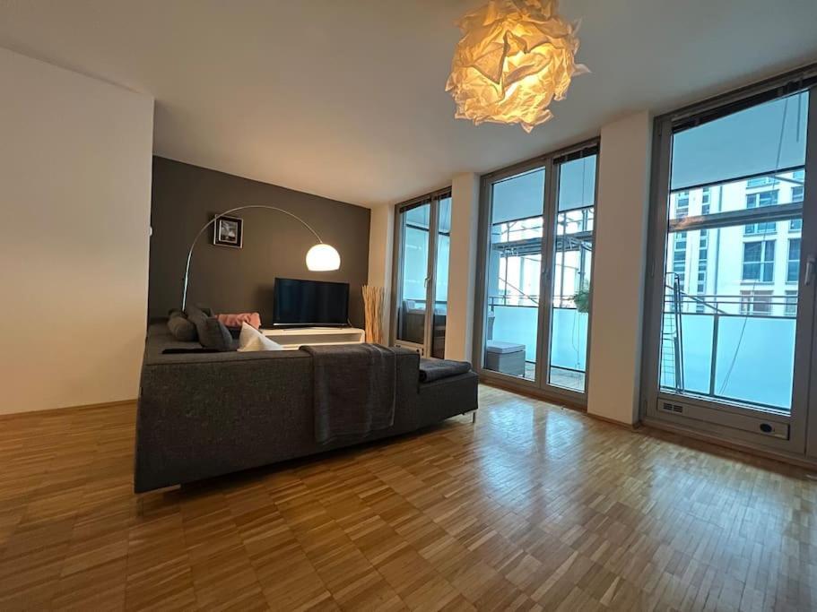 Liboria I Olympiapark Apartment München
